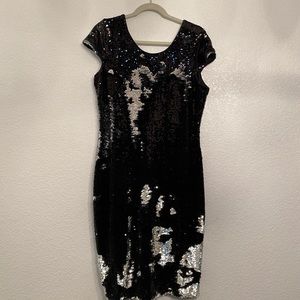Sequin sheath dress cap sleeve flip / reverse BNWT